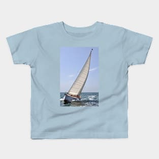 Sailing Away 01 Kids T-Shirt